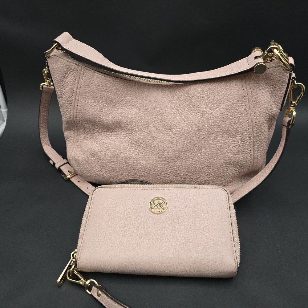 Michael Kors Charlotte Blush Pink Pebbled Leather Purse Handbag and Wristlet Set